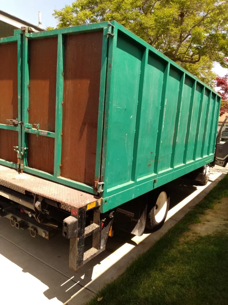 Green hauling truck