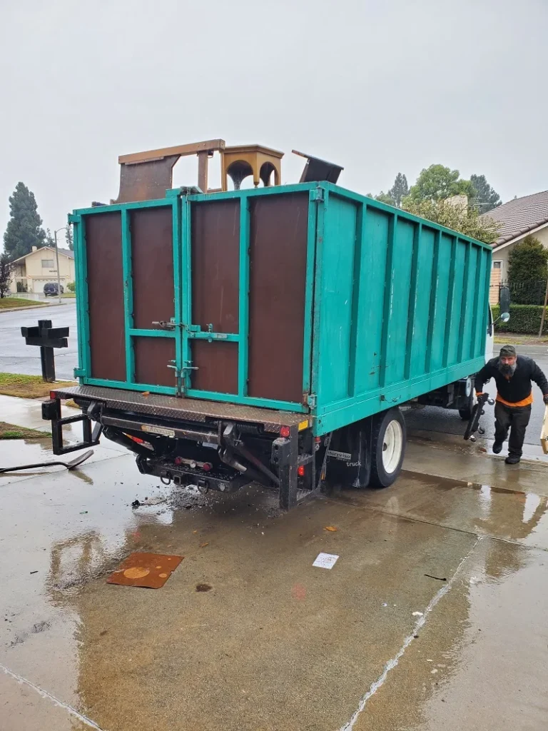 Green hauling truck